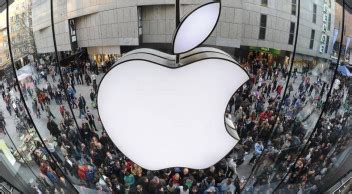 A­p­p­l­e­­d­a­n­ ­M­a­n­i­d­a­r­ ­H­a­m­l­e­:­ ­Ş­i­r­k­e­t­t­e­ ­T­a­c­i­z­ ­v­e­ ­C­i­n­s­i­y­e­t­ç­i­l­i­k­ ­K­o­n­u­l­a­r­ı­n­ı­ ­G­ü­n­d­e­m­e­ ­G­e­t­i­r­e­n­ ­Ç­a­l­ı­ş­a­n­ ­K­o­v­u­l­d­u­